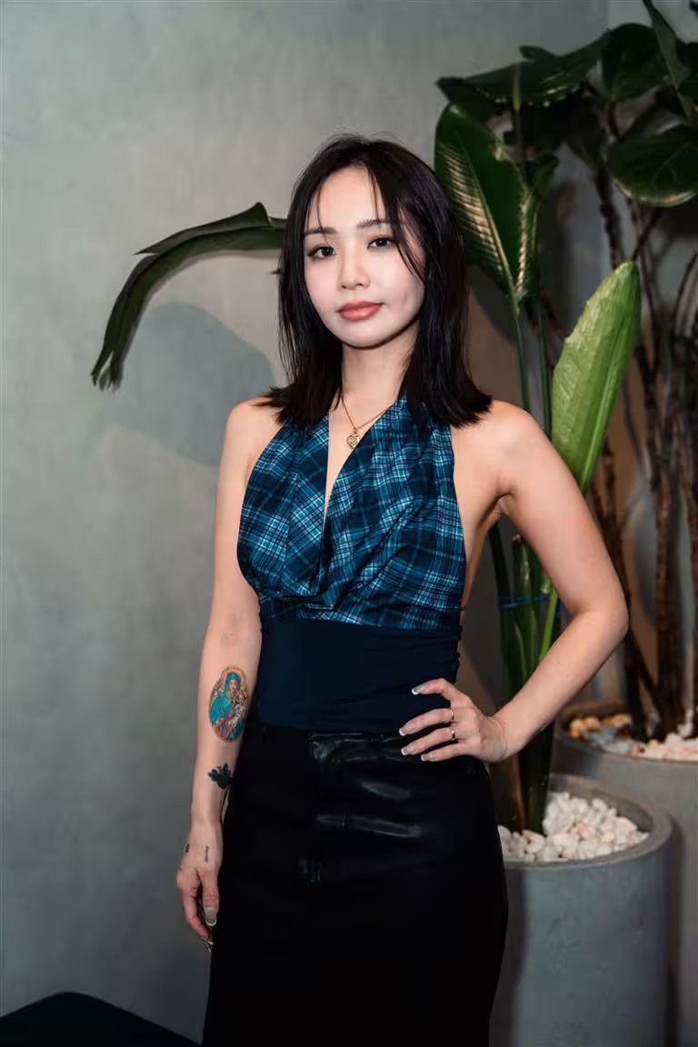 Kimberley陳芳語昨晚在LINE MUSIC舉辦「新專輯搶先聽唱會」直播。(圖/陶山音樂提供) Kimberley陳芳語昨晚在LINE MUSIC舉辦「新專輯搶先聽唱會」直播。(圖/陶山音樂提供)