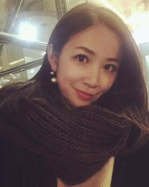 政論節目主持人王乃伃(圖/翻攝自IG) 政論節目主持人王乃伃(圖/翻攝自IG)