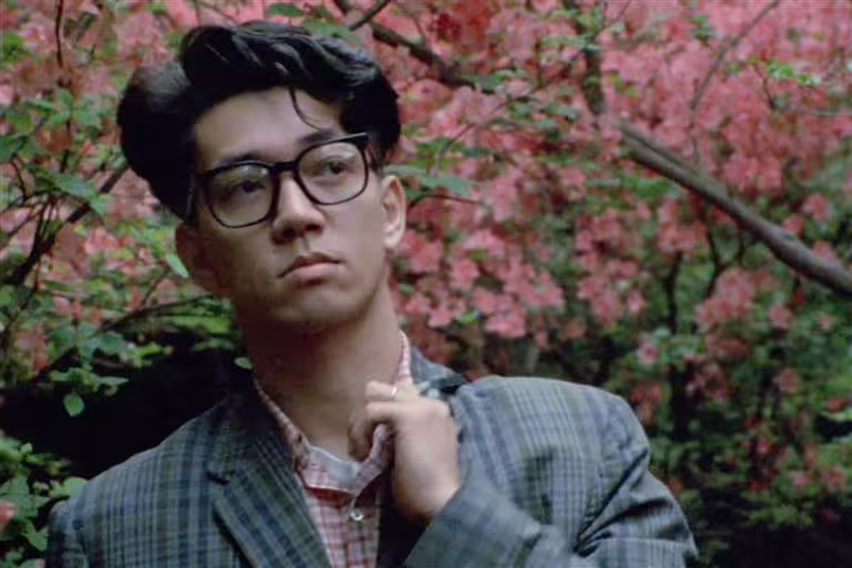 《坂本龍一:東京旋律》紀錄坂本龍一32歲風華正盛的身影。(圖/佳映娛樂提供) 《坂本龍一:東京旋律》紀錄坂本龍一32歲風華正盛的身影。(圖/佳映娛樂提供)