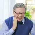 掉牙和壽命有關係？60歲後，還剩多少牙齒才算正常？答案來了