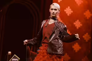鍾明軒炎上遭公審！嗆爆反擊一一點名 陳大天爆閃兵無懼露面