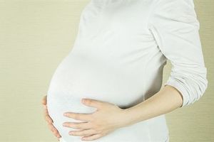 前天結婚今天離婚…新婚尪屢偷吃　孕妻心碎「寧當單親媽」