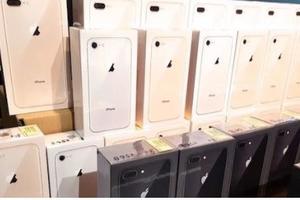 iPhone 8開賣卻出現「10年首見低迷買氣」，黃牛賣的都比正版便宜…蘋果市值直接蒸發一兆多元！