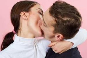 18種「會吻到全身慾火難耐」的接吻方式 　浪漫又激情今晚就試一試吧